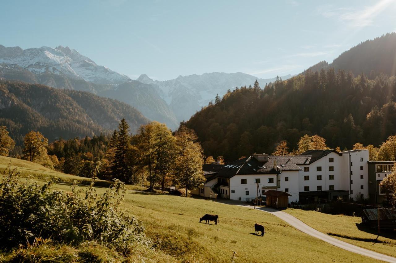 Das Graseck - Mountain Hideaway & Health Care Garmisch-Partenkirchen Exterior photo